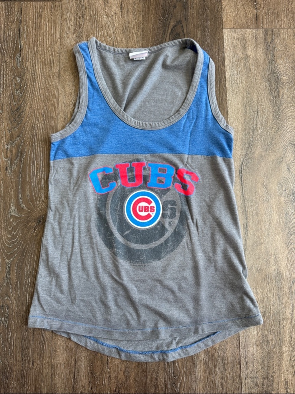 Chicago Cubs Gray & Royal Blue Team Tank Women’s size medium